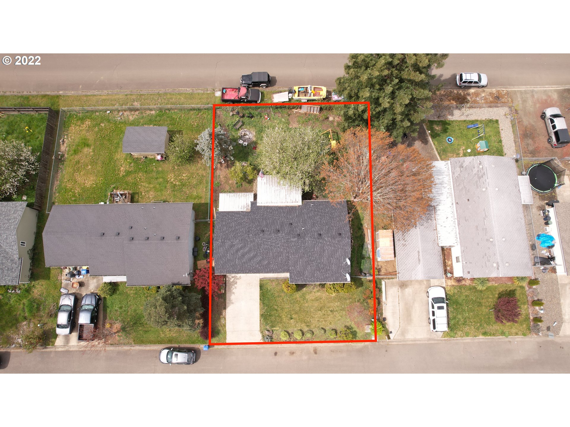 306 Columbia Loop Road Roseburg, OR 97471 - Photo 2 of 17 an aerial view of a house with a ocean view