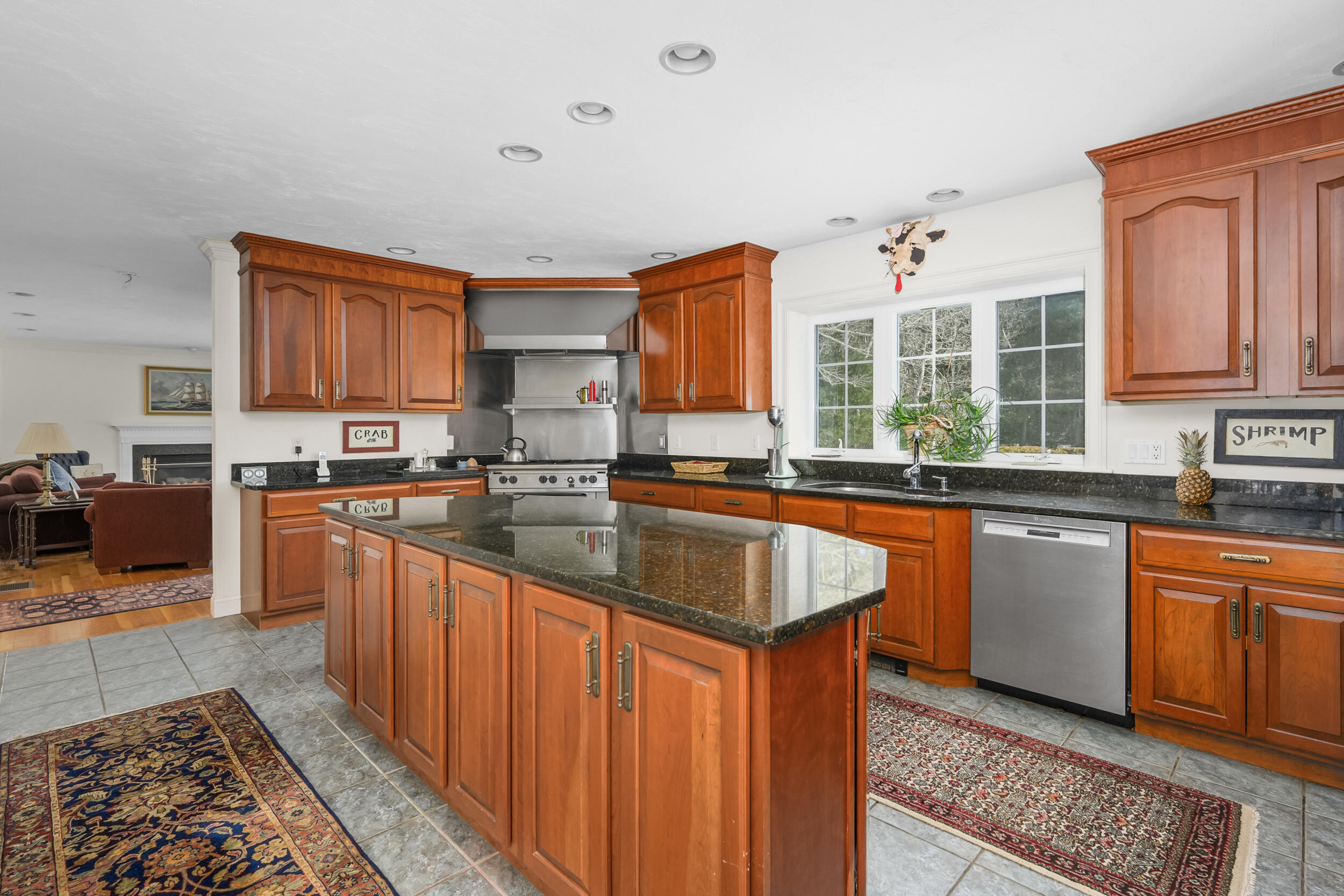 174 Little River Road Cotuit, MA 02635 - Photo 32 of 42 040_zegU