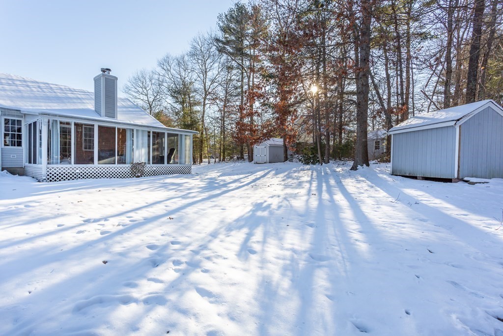 29 Reservoir Road Acushnet, MA 02743 - Photo 5 of 31 Gallery Image 5