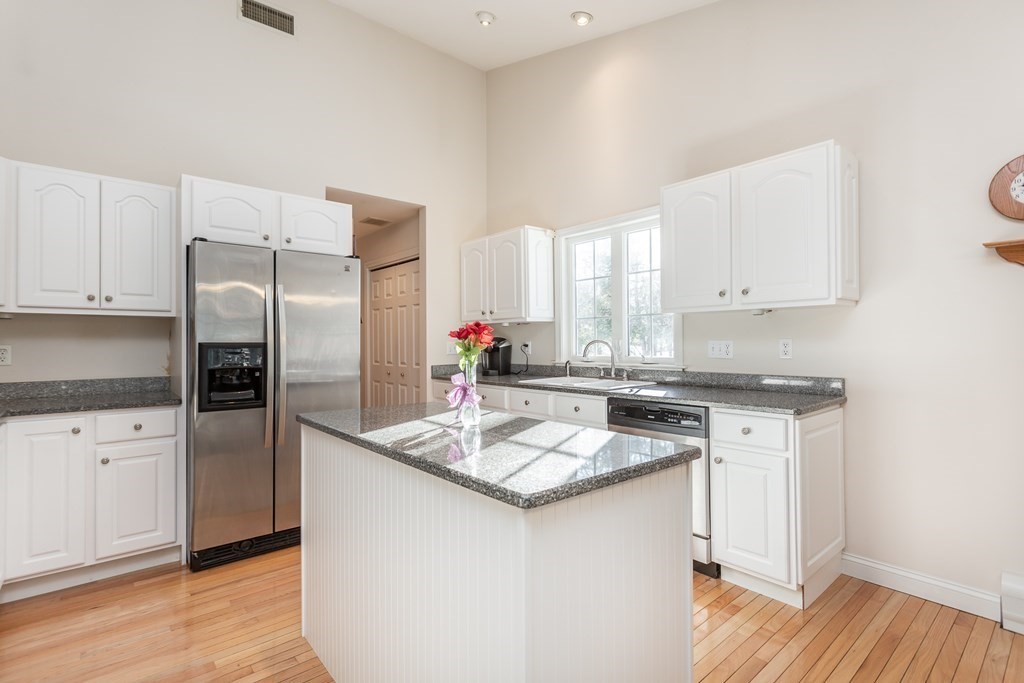 29 Reservoir Road Acushnet, MA 02743 - Photo 7 of 31 Gallery Image 7