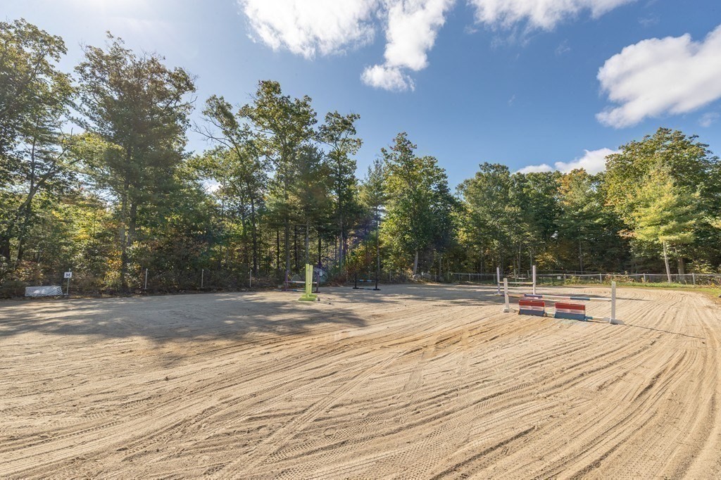 195 Charlton Road Spencer, MA 01562 - Photo 31 of 42 Gallery Image 31
