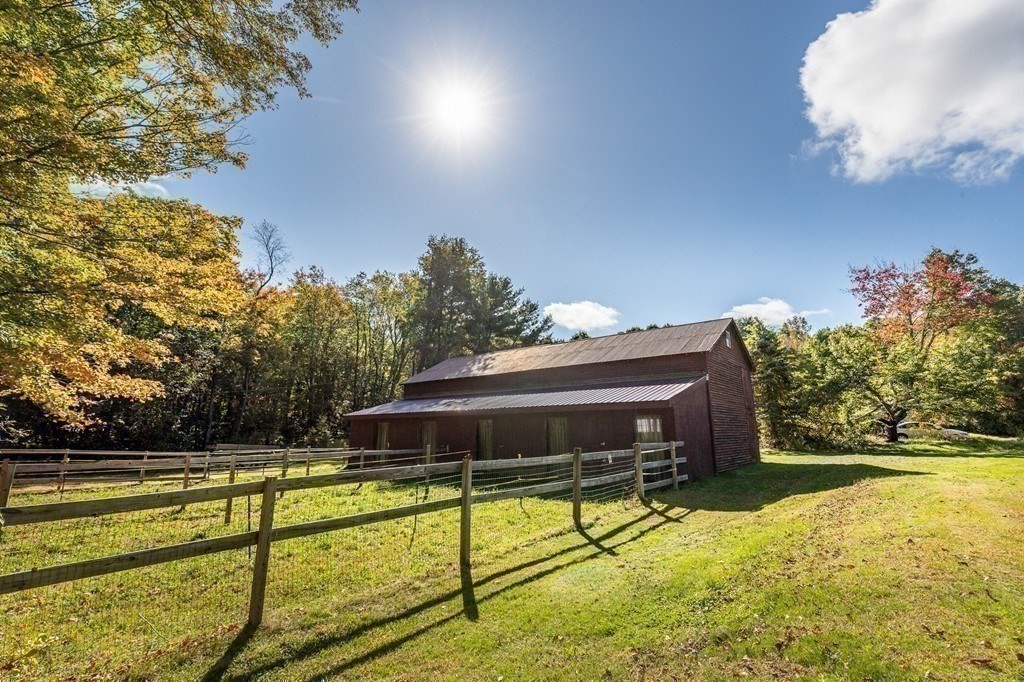 195 Charlton Road Spencer, MA 01562 - Photo 41 of 42 Gallery Image 41