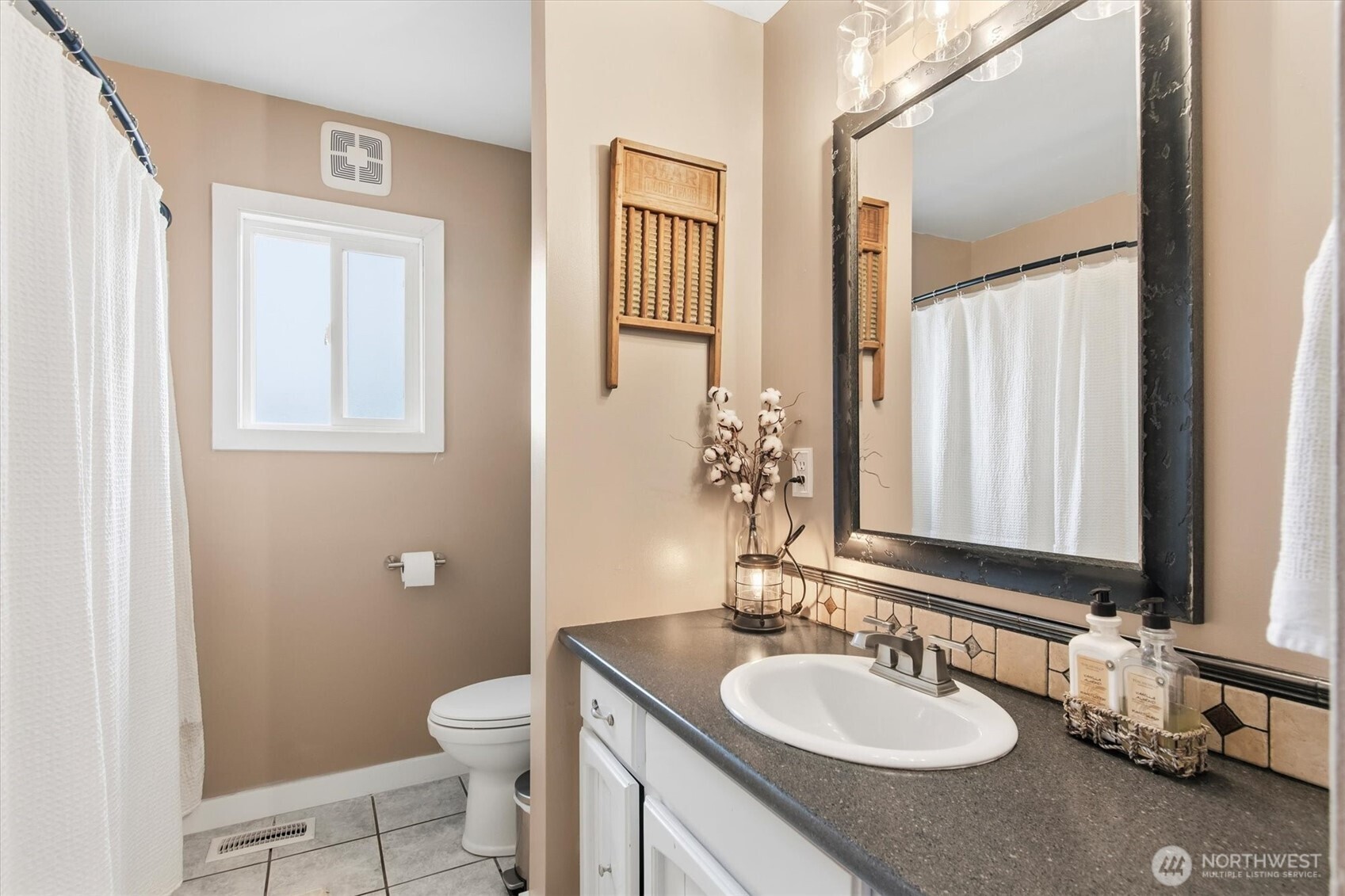 2824 Maple Street Longview, WA 98632 - Photo 12 of 36