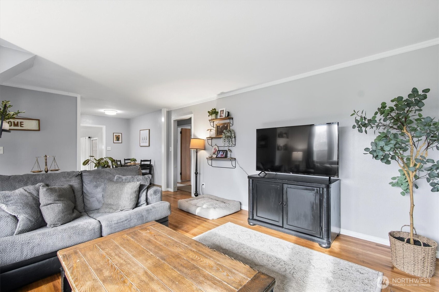 2824 Maple Street Longview, WA 98632 - Photo 4 of 36