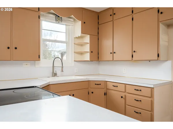 $525,000 | 1520 North Maple Street, Canby, OR 97013