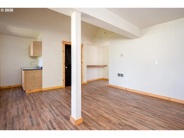 $525,000 | 1520 North Maple Street, Canby, OR 97013