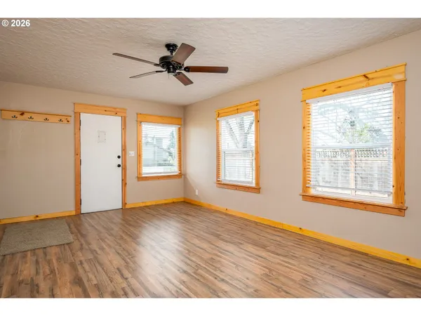 $525,000 | 1520 North Maple Street, Canby, OR 97013
