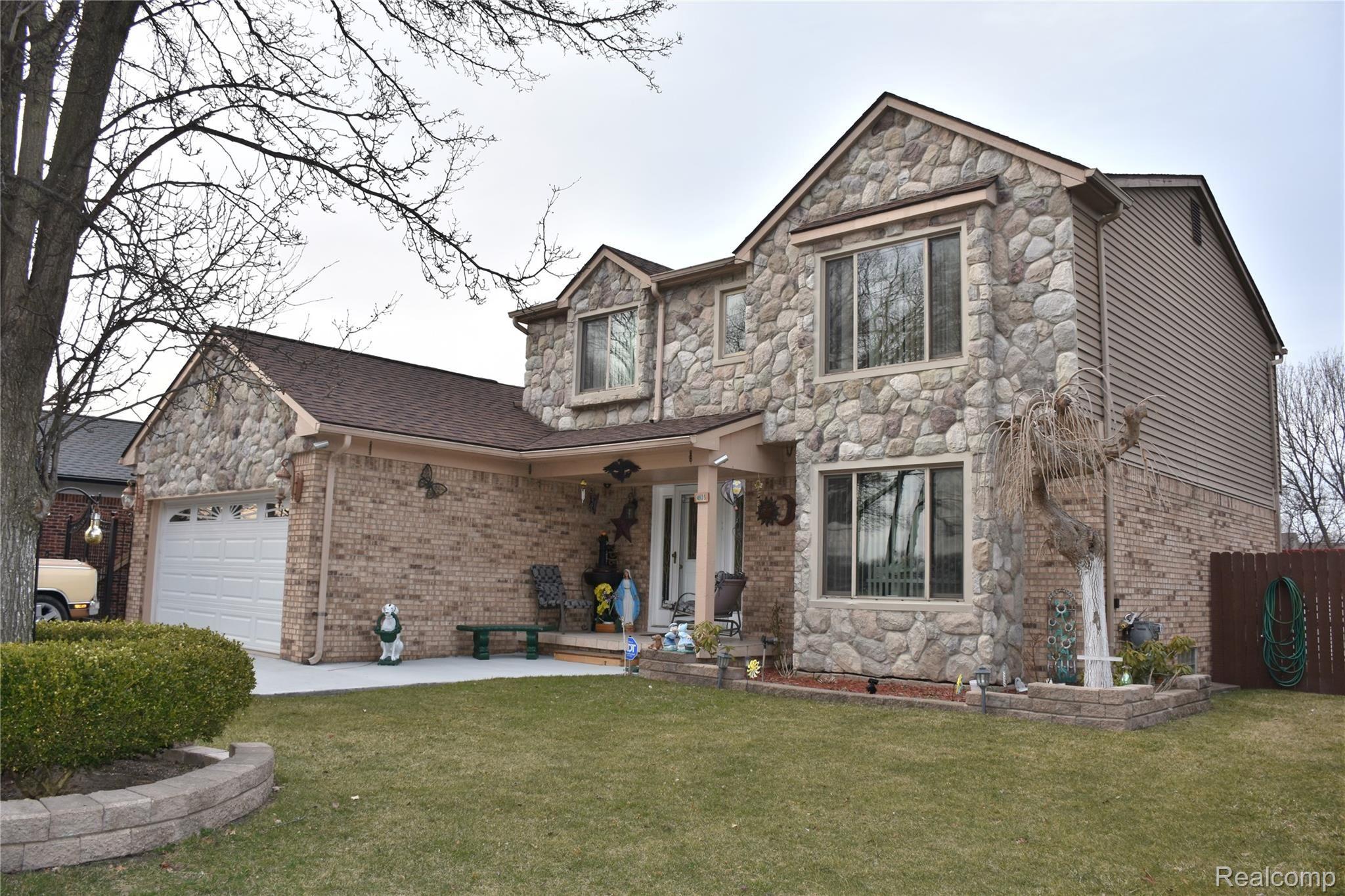 4935 Martin Road Warren, MI 48092 - Photo 1 of 5 DSC_2013.JPG