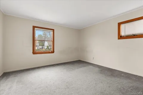$699,999 | 51 Audrey Avenue, Plainview, NY 11803