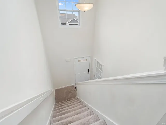 $320,000 | 3823 Sun Stone Way, New Haven, IN 46774