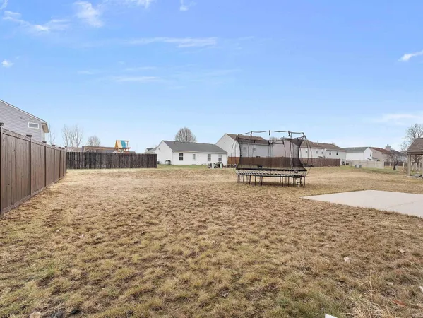 $313,000 | 3823 Sun Stone Way, New Haven, IN 46774