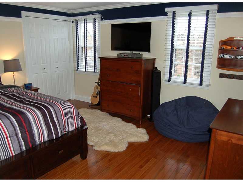 1715 Partridge Run Road Upper St. Clair, PA 15241 - Photo 20 of 25 Bedroom.