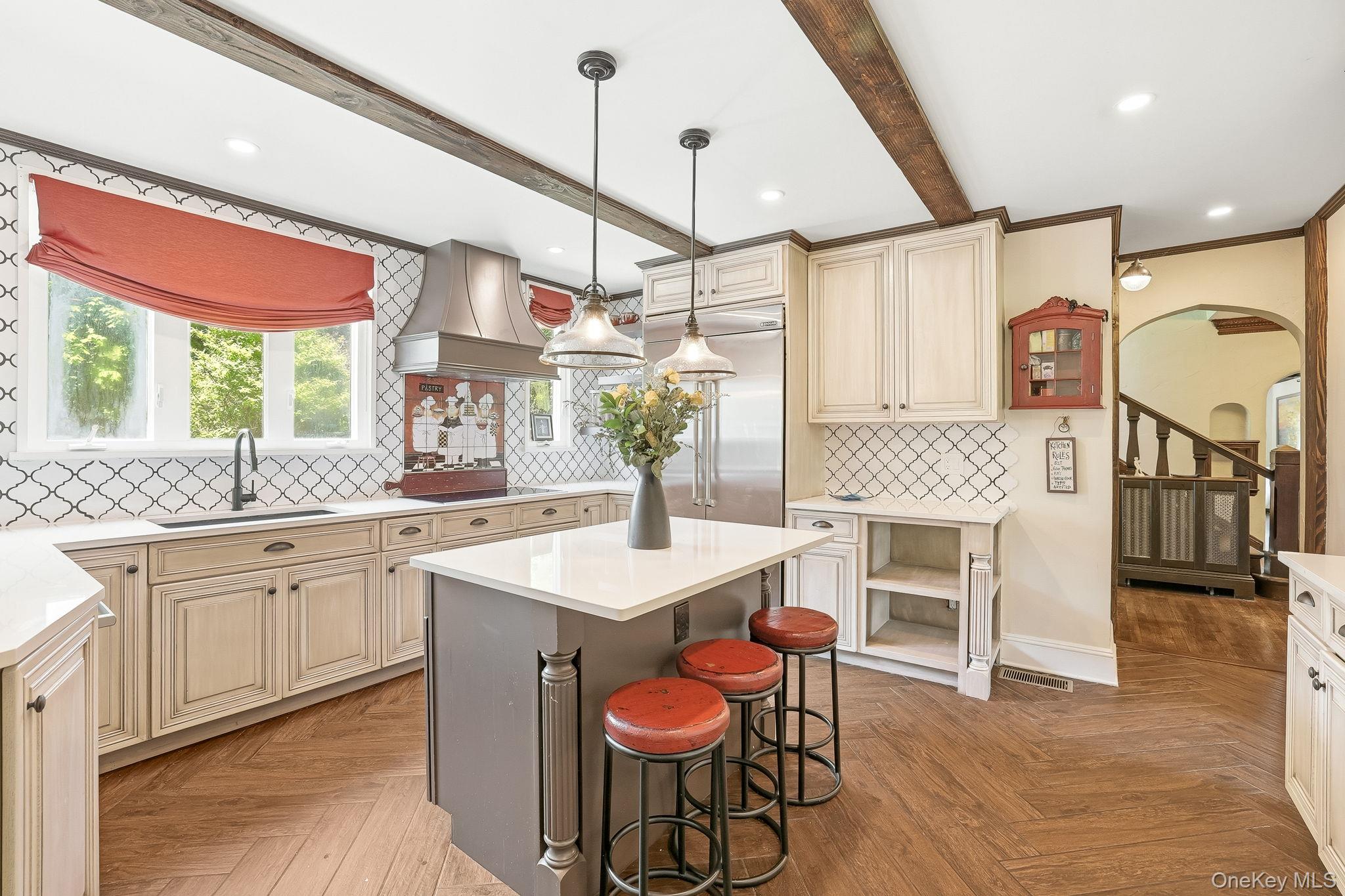 14 Overhill Road New Rochelle, NY 10804 - Photo 19 of 54