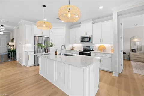 $625,000 | 488 Polihale Way, Naples, FL 34114