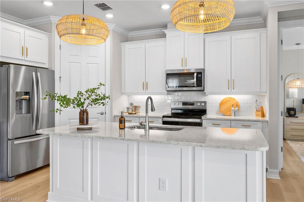 488 Polihale Way Naples, FL 34114 - Photo 18 of 50