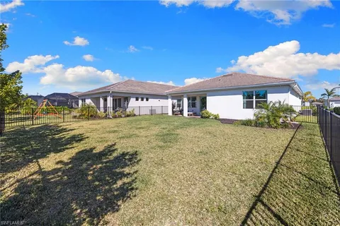 $625,000 | 488 Polihale Way, Naples, FL 34114