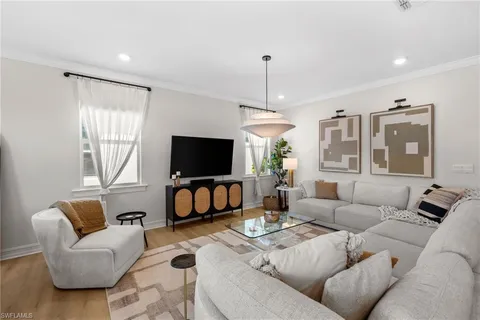 $625,000 | 488 Polihale Way, Naples, FL 34114