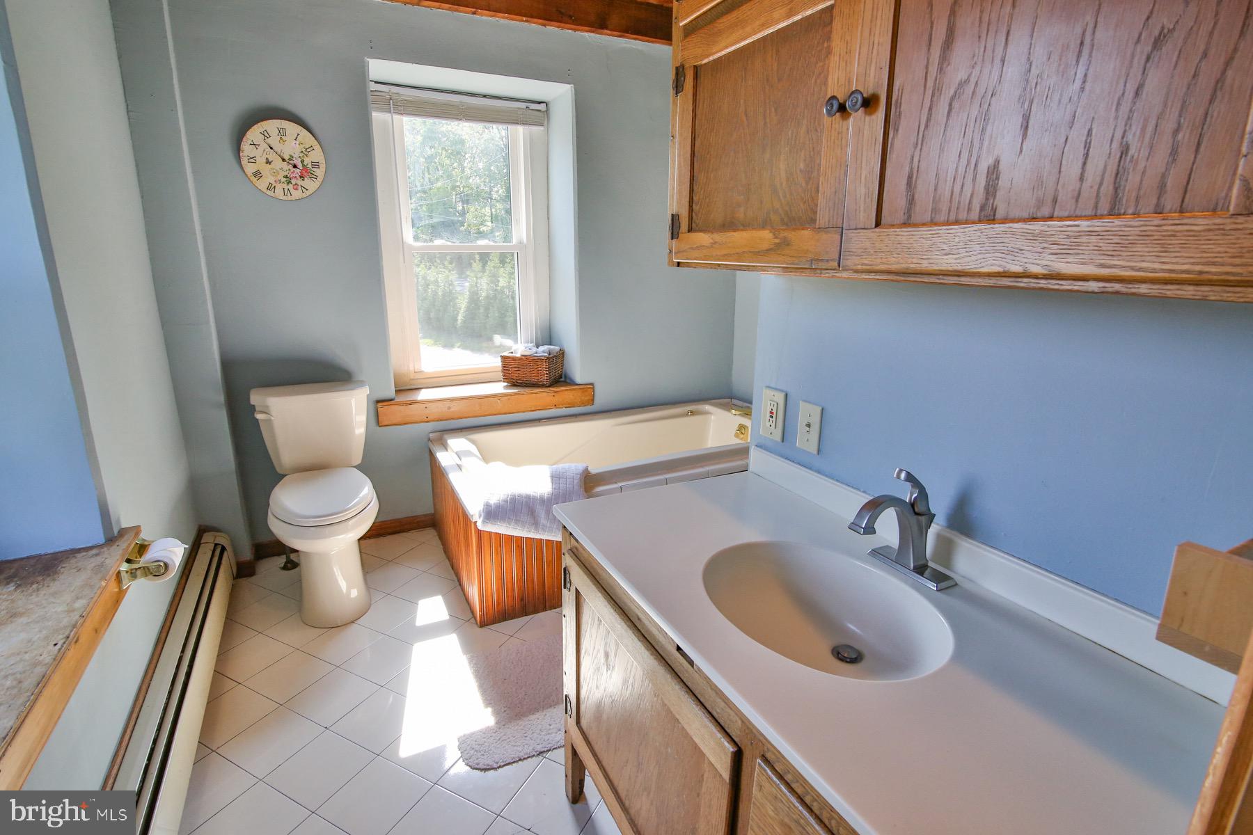 4810 Main Road West Emmaus, PA 18049 - Photo 11 of 27 Gallery Image 11