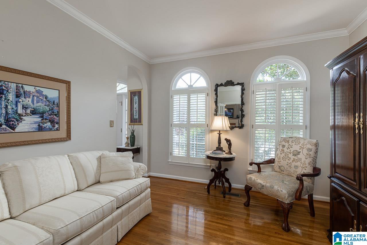 616 Brooks Lane Birmingham, AL 35244 - Photo 15 of 38