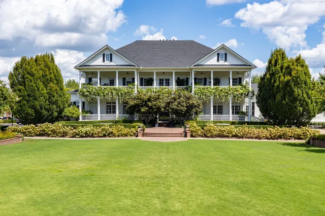 $1,349,000 | 201 Acadia Avenue, Franklin, TN 37064