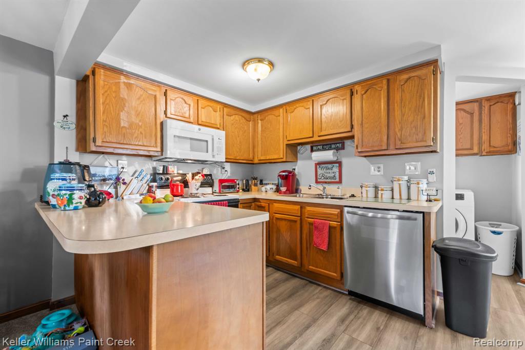 3100 Vincent Road North Street, MI 48049 - Photo 10 of 39