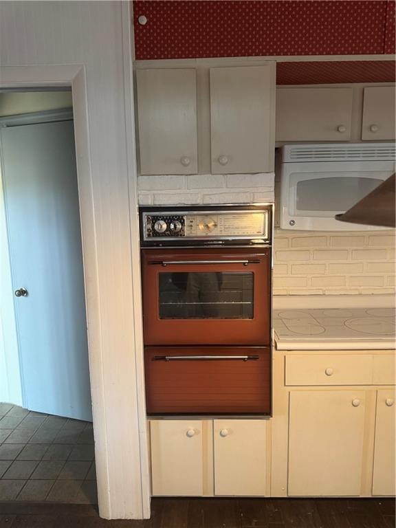 117 Chestnut Ridge Road Acme, PA 15610 - Photo 14 of 36 a view of washer and dryer