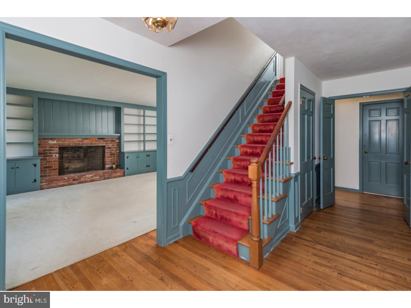 469 Federal City Road Pennington, NJ 08534 - Photo 4 of 25 a room with stairs and a fireplace