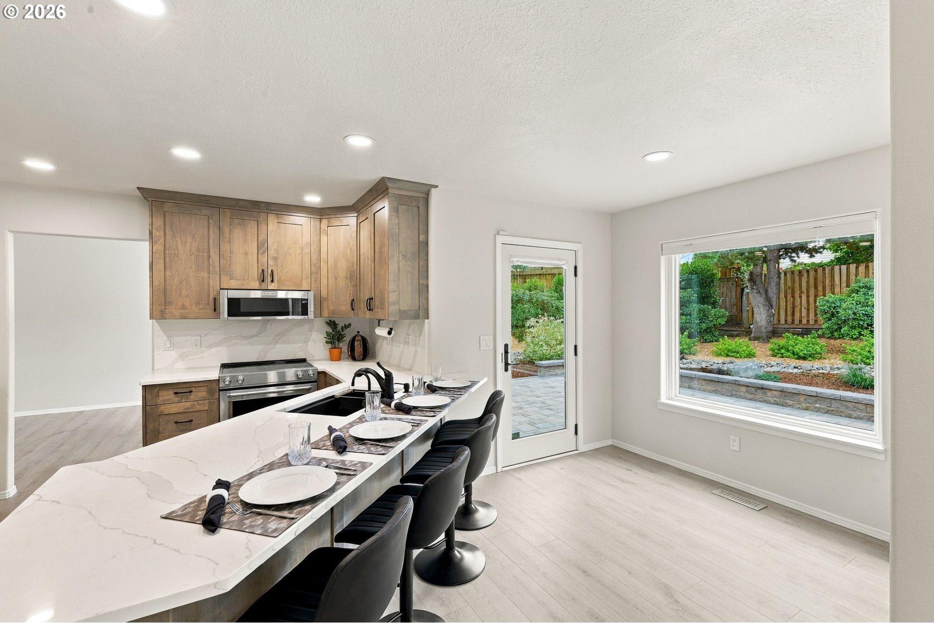 14022 Southwest Chehalem Court Portland, OR 97223 - Photo 30 of 41 Gallery Image 30