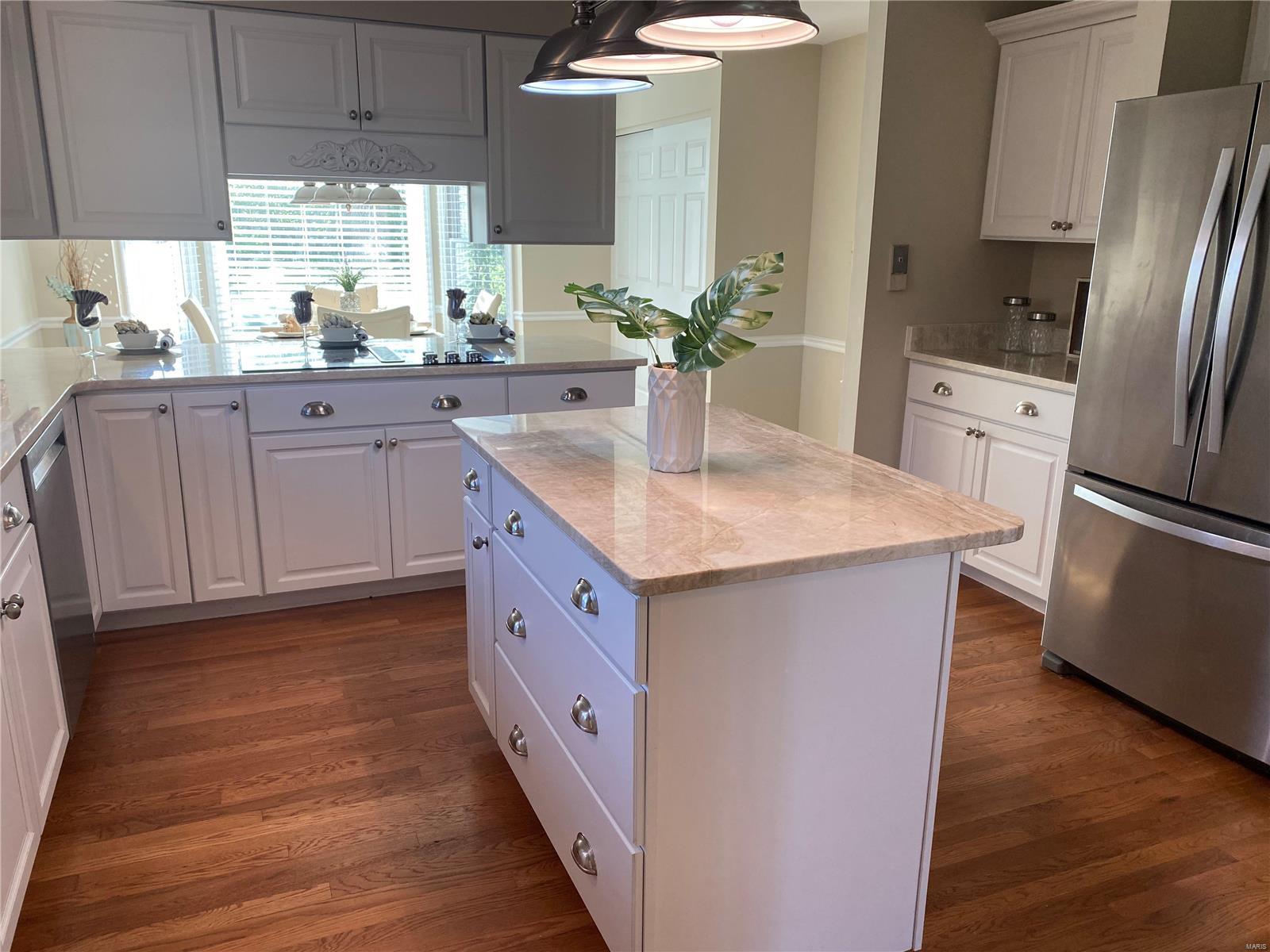 14719 Mill Spring Drive Chesterfield, MO 63017 - Photo 11 of 48