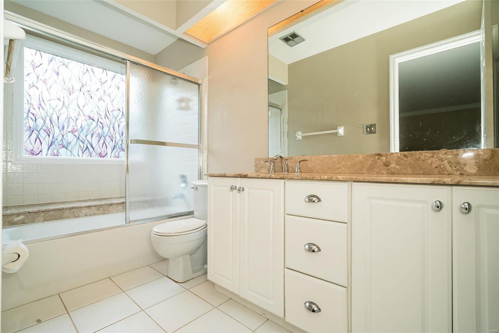 14719 Mill Spring Drive Chesterfield, MO 63017 - Photo 22 of 48