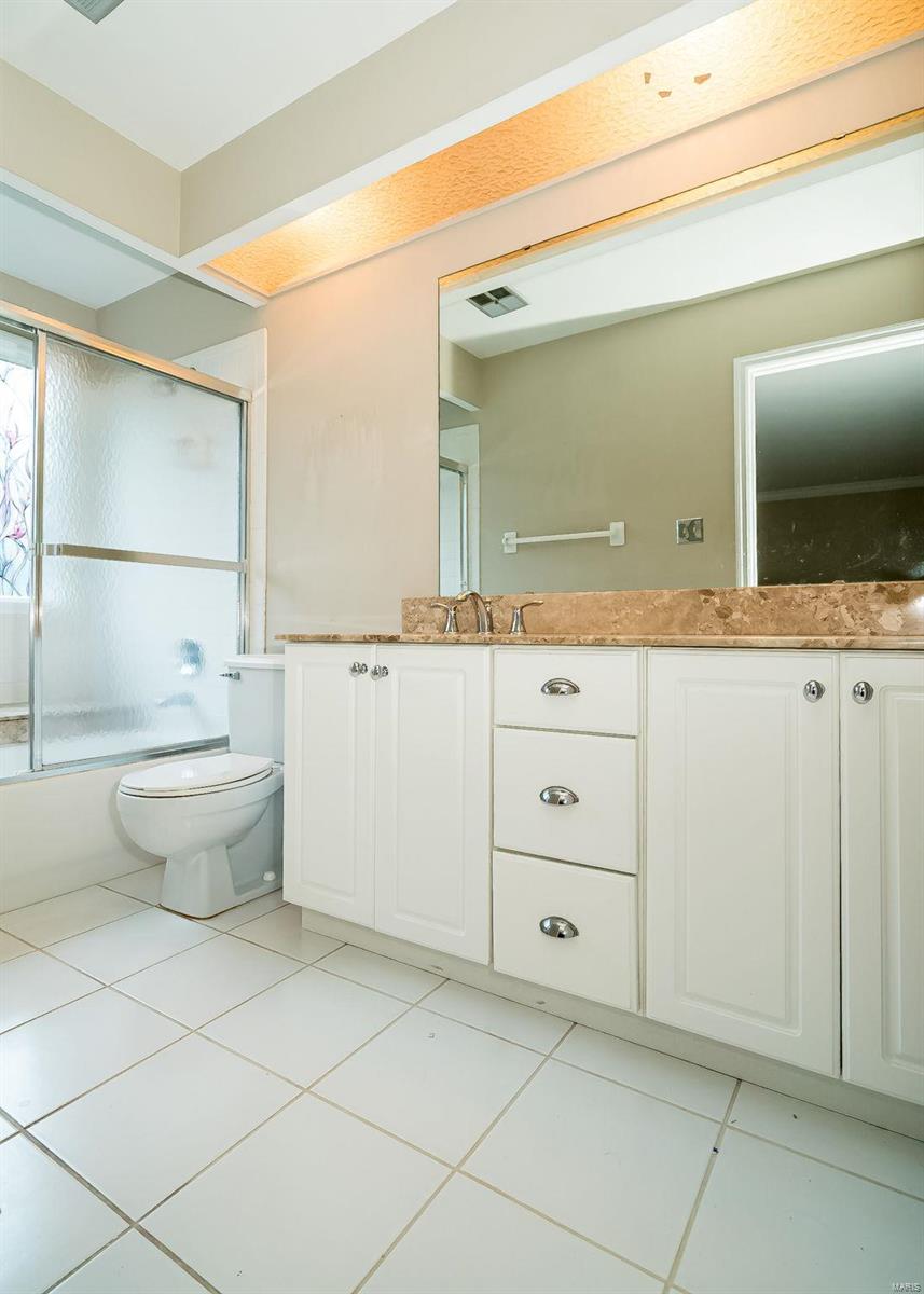 14719 Mill Spring Drive Chesterfield, MO 63017 - Photo 23 of 48