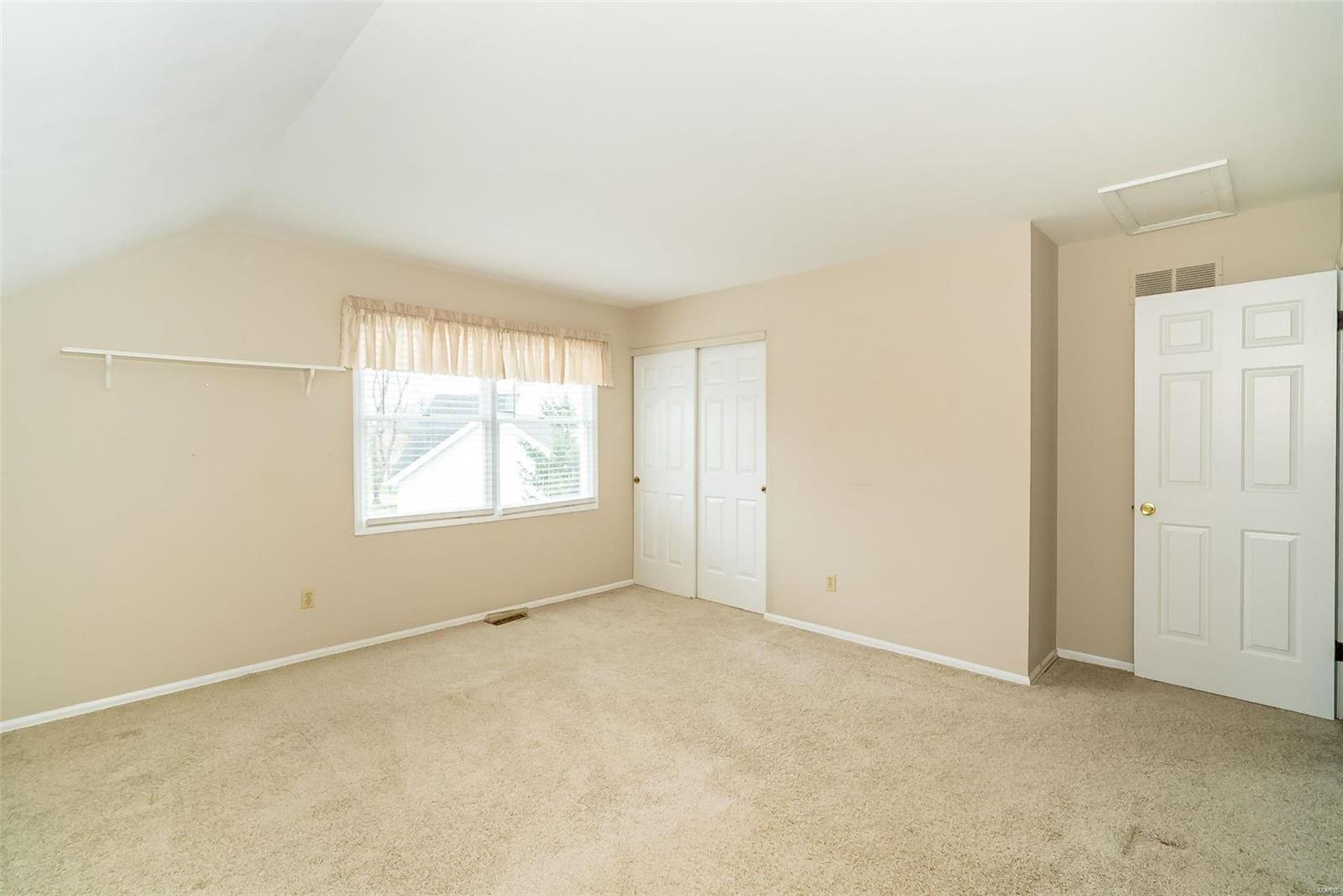 14719 Mill Spring Drive Chesterfield, MO 63017 - Photo 29 of 48