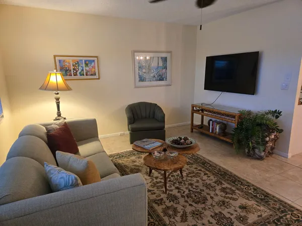 $159,900 | 4047 Newport North, Unit 4047, Deerfield Beach, FL 33442