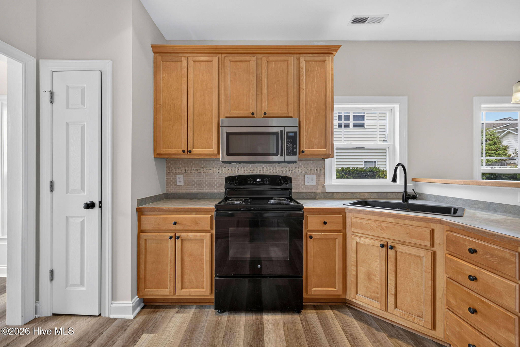 105 Phoebe Court Hampstead, NC 28443 - Photo 17 of 56
