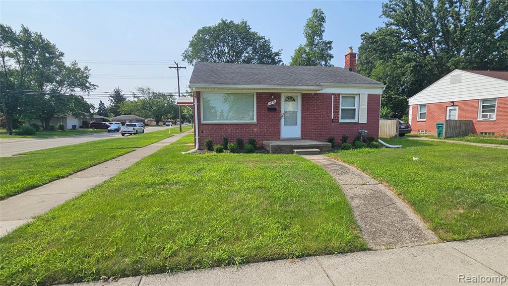 16894 Toepfer Drive Eastpointe, MI 48021 - Photo 1 of 7