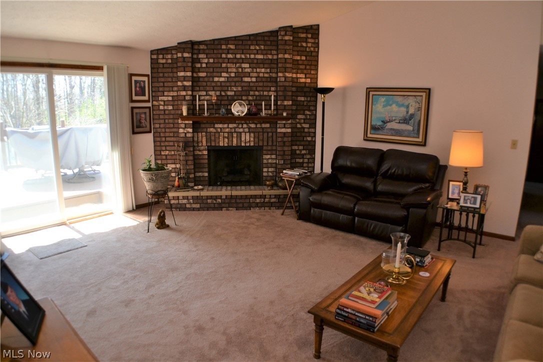 14209 East Bagley Road Cleveland, OH 44130 - Photo 4 of 34 Gallery Image 4
