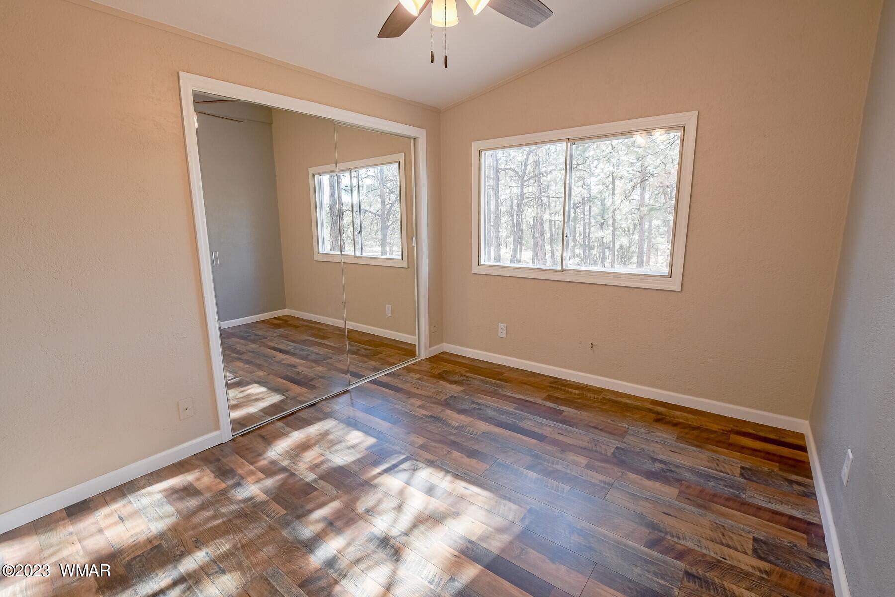 1033 Pine Ridge Drive Show Low, AZ 85901 - Photo 14 of 34