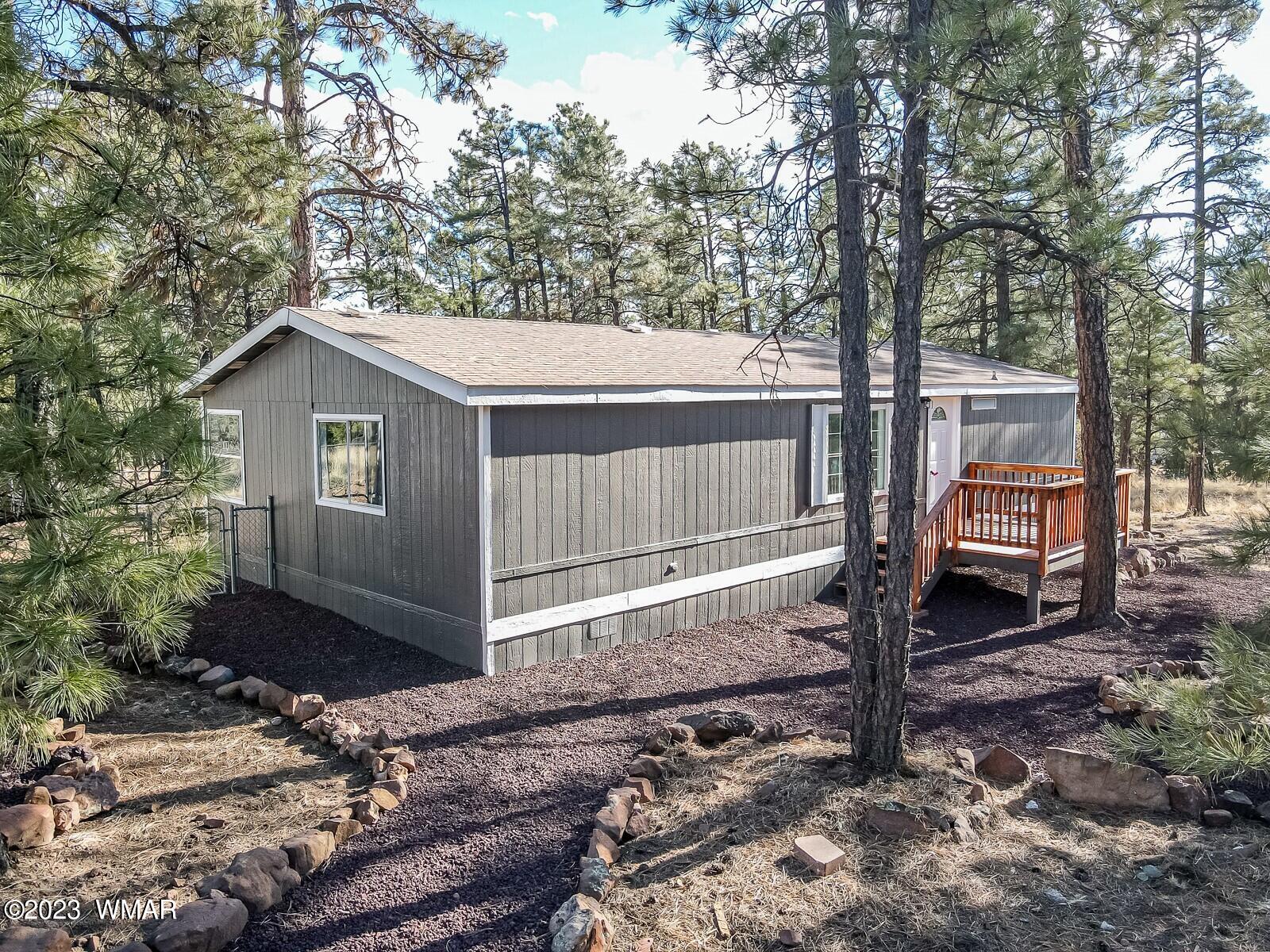1033 Pine Ridge Drive Show Low, AZ 85901 - Photo 26 of 34