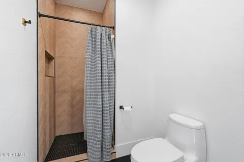 $2,195,000 | 9832 East Edgestone Drive, Scottsdale, AZ 85255