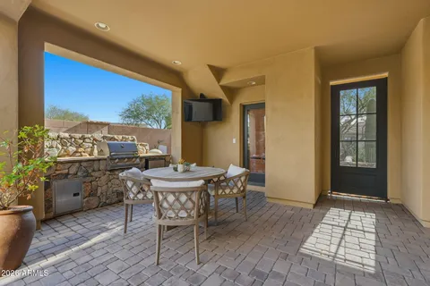 $2,195,000 | 9832 East Edgestone Drive, Scottsdale, AZ 85255