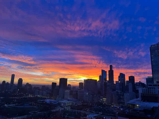 $999,000 | 155 North Harbor Drive, Unit 41014102, Chicago, IL 60601