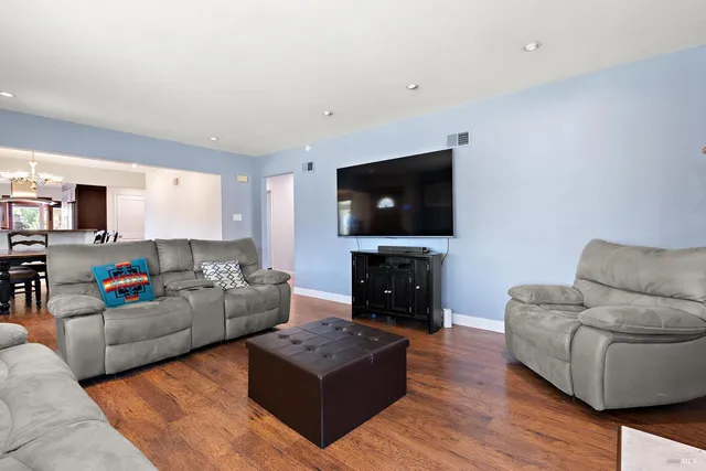 $799,000 | 1124 Mahoney Street, Rodeo, CA 94572