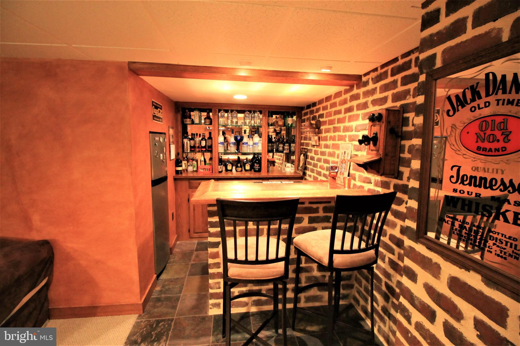 392 Edgehill Road York, PA 17403 - Photo 23 of 42