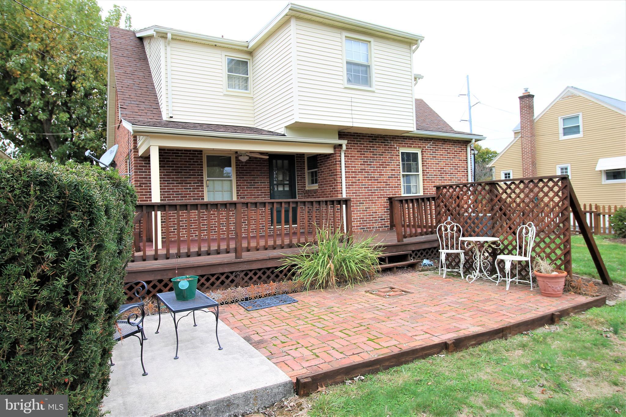 392 Edgehill Road York, PA 17403 - Photo 39 of 42