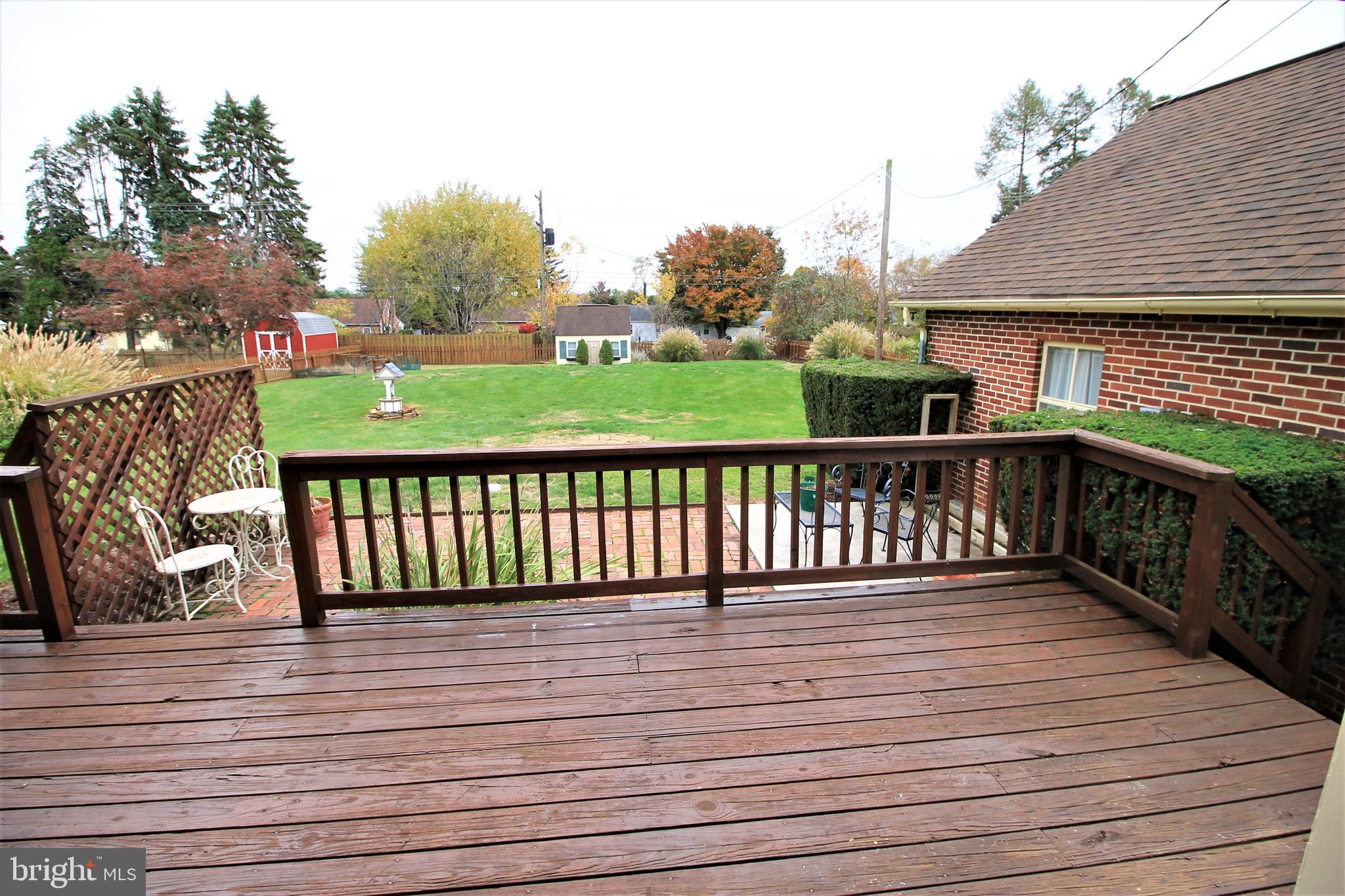 392 Edgehill Road York, PA 17403 - Photo 40 of 42