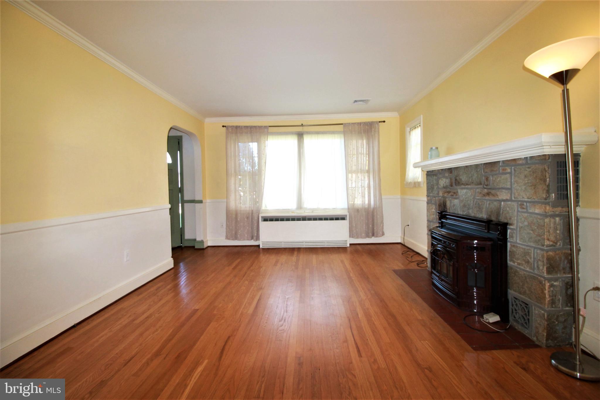 392 Edgehill Road York, PA 17403 - Photo 7 of 42