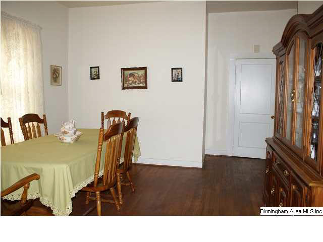 4801 Lacey Chapel Loop Road Bessemer, AL 35022 - Photo 6 of 20