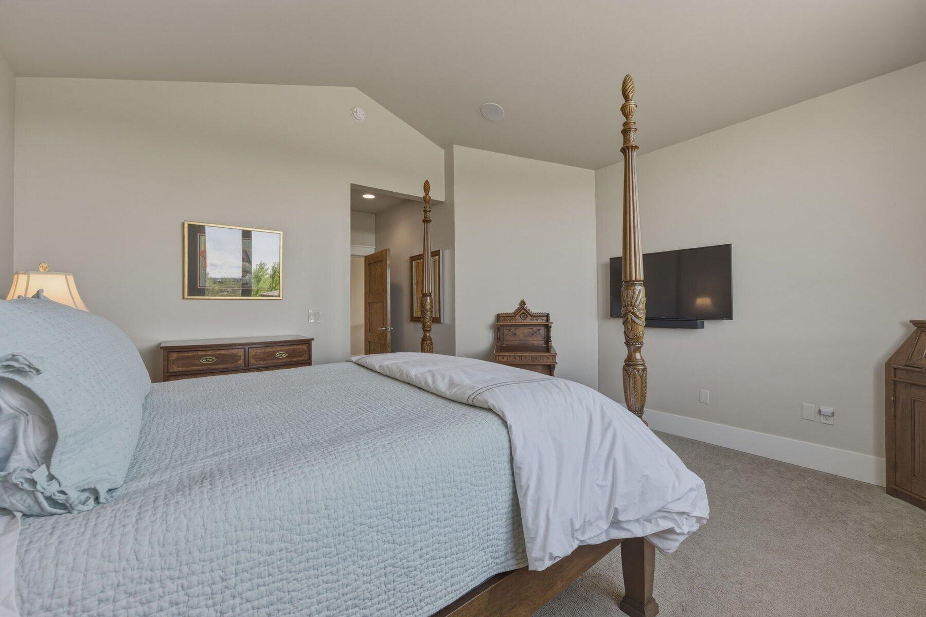 61348 Triple Knot Road Bend, OR 97702 - Photo 43 of 79