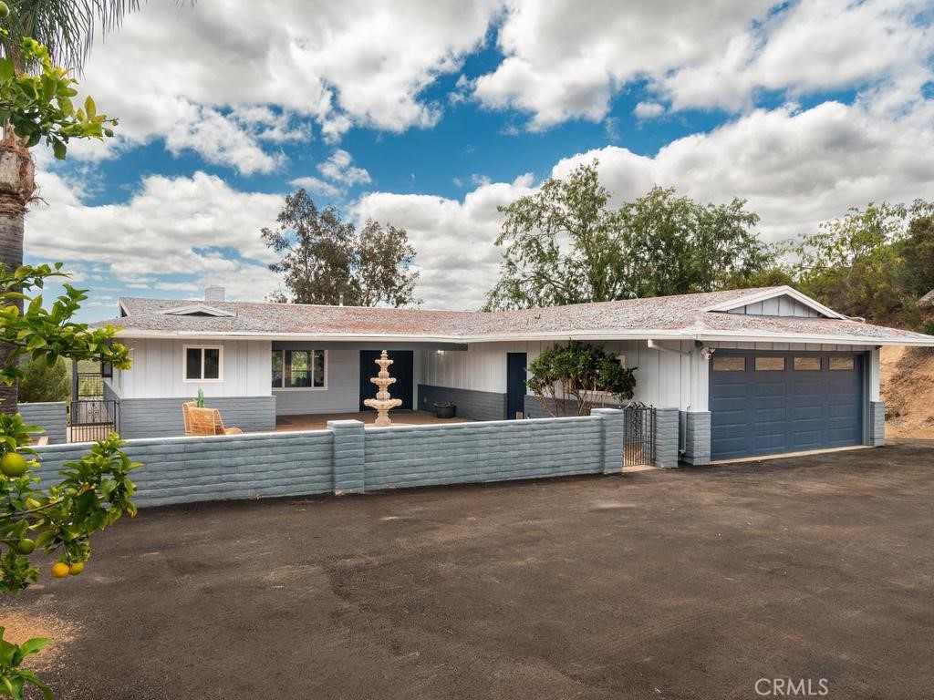 2302 Via Dieguenos Alpine, CA 91901 - Photo 45 of 58
