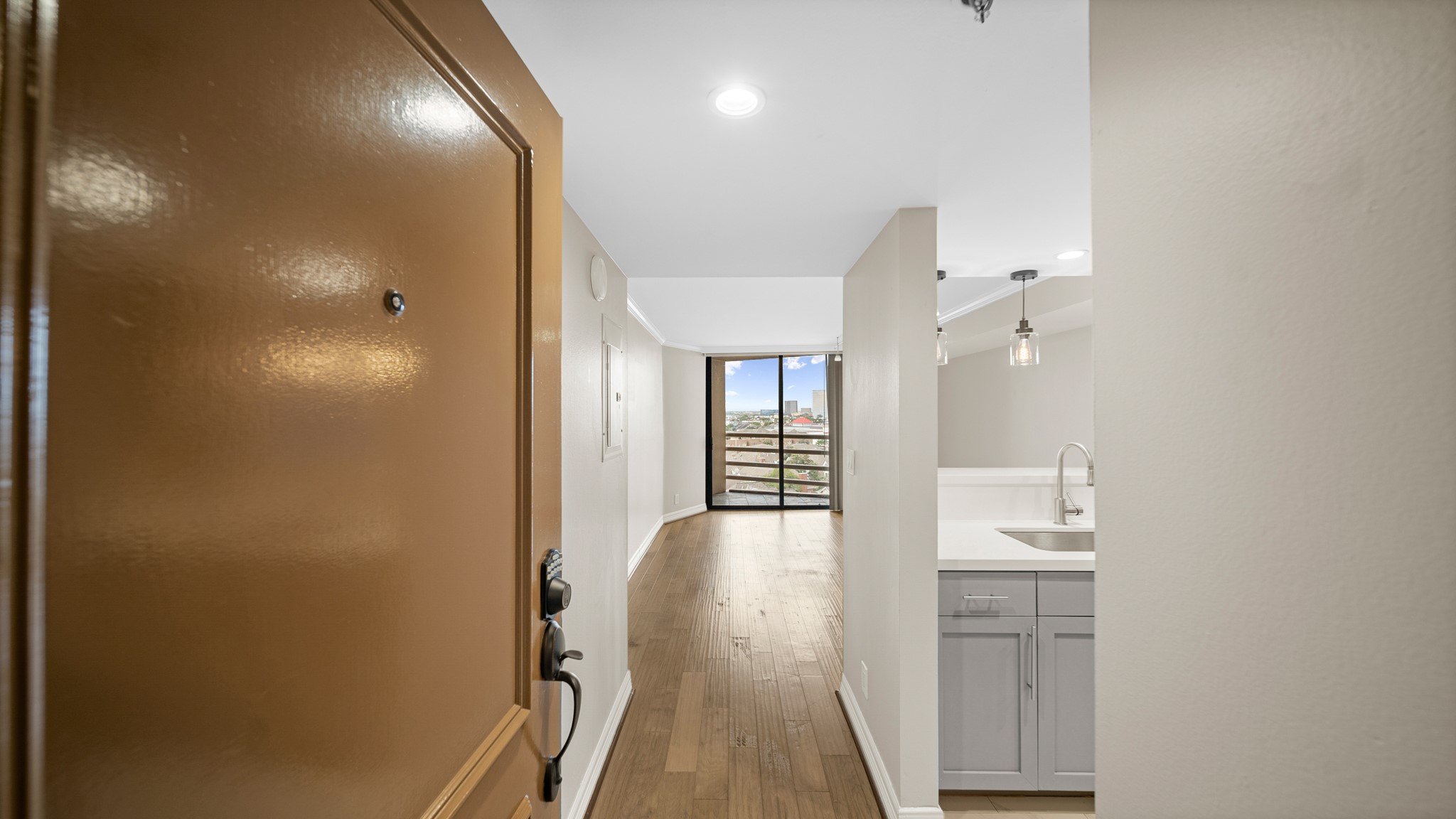 3525 Sage Road, Unit 1012 Houston, TX 77056 - Photo 12 of 15